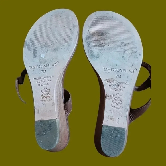 Bernardo matrix leather sandals o ring  7M - Picture 7 of 7